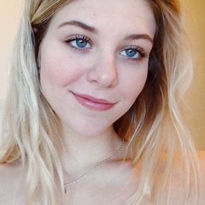 Meet your Posher, Ellie